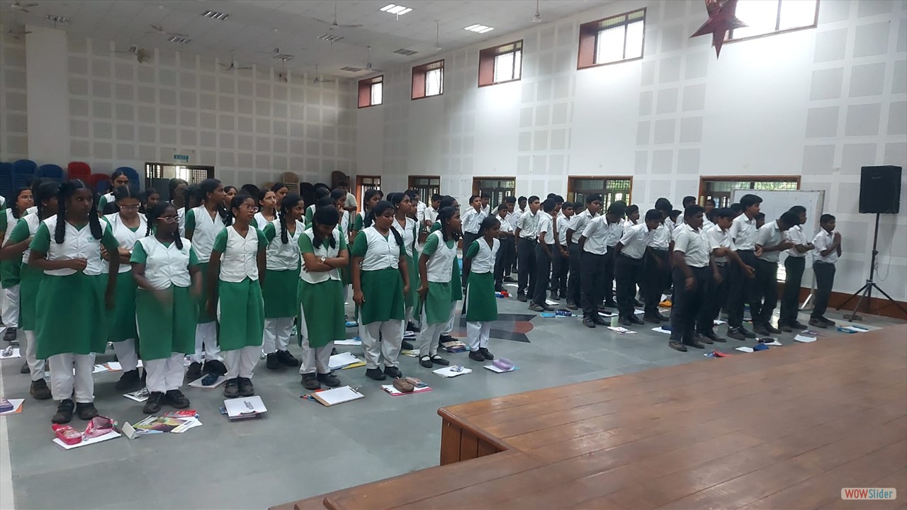 INTERACTIVE SUMMER SESSION (1)